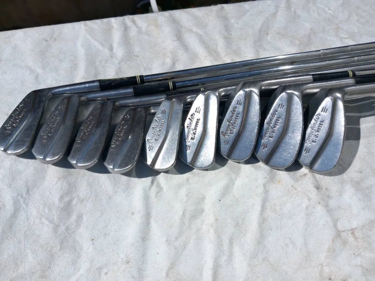 Rangefinder golf irons.  Right handed - Image 2