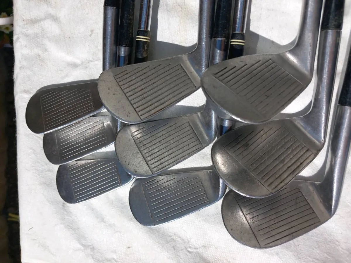 Rangefinder golf irons.  Right handed - Image 3