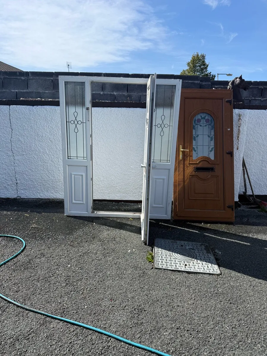 Pvc front door - Image 3