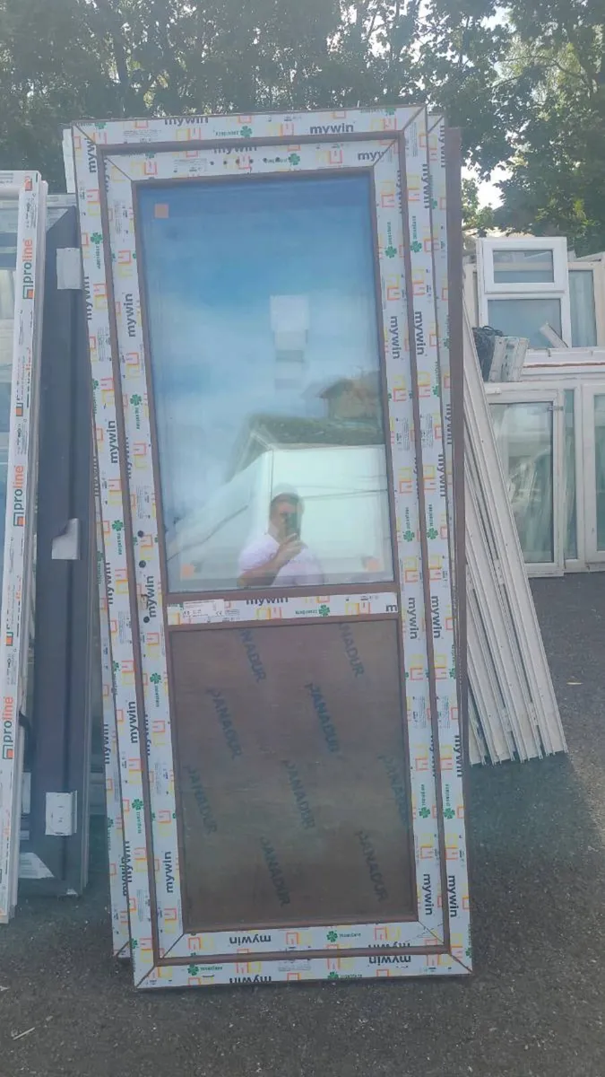 Toms pvc doors D22PP30 - Image 1