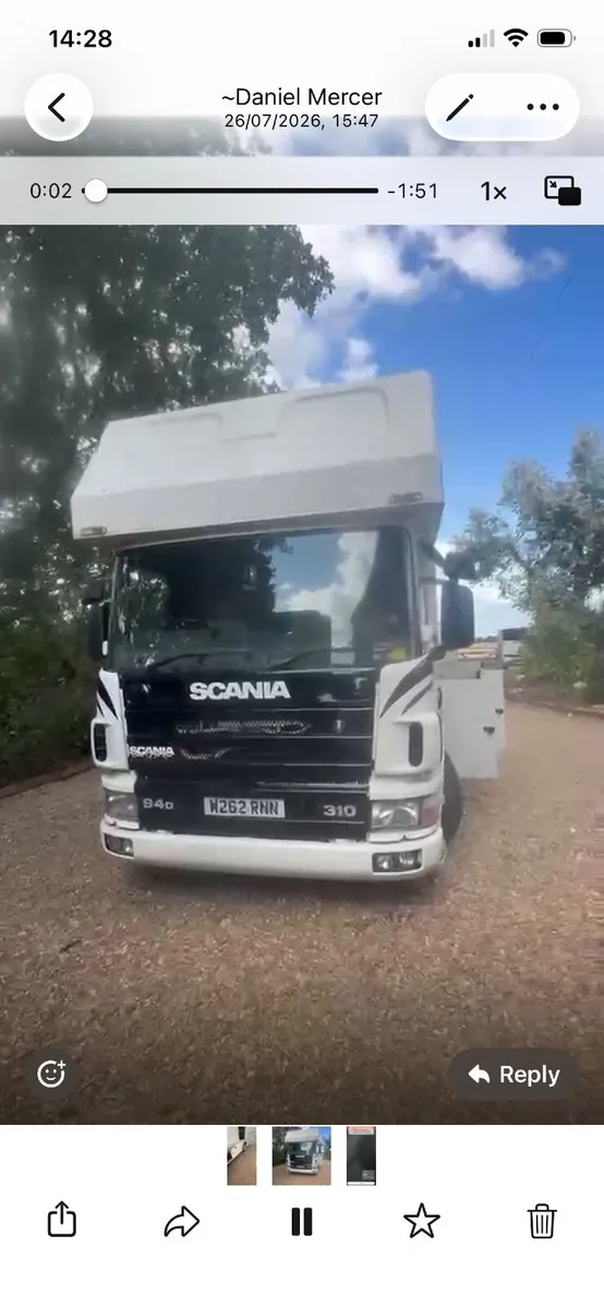 Horse lorry - Image 1
