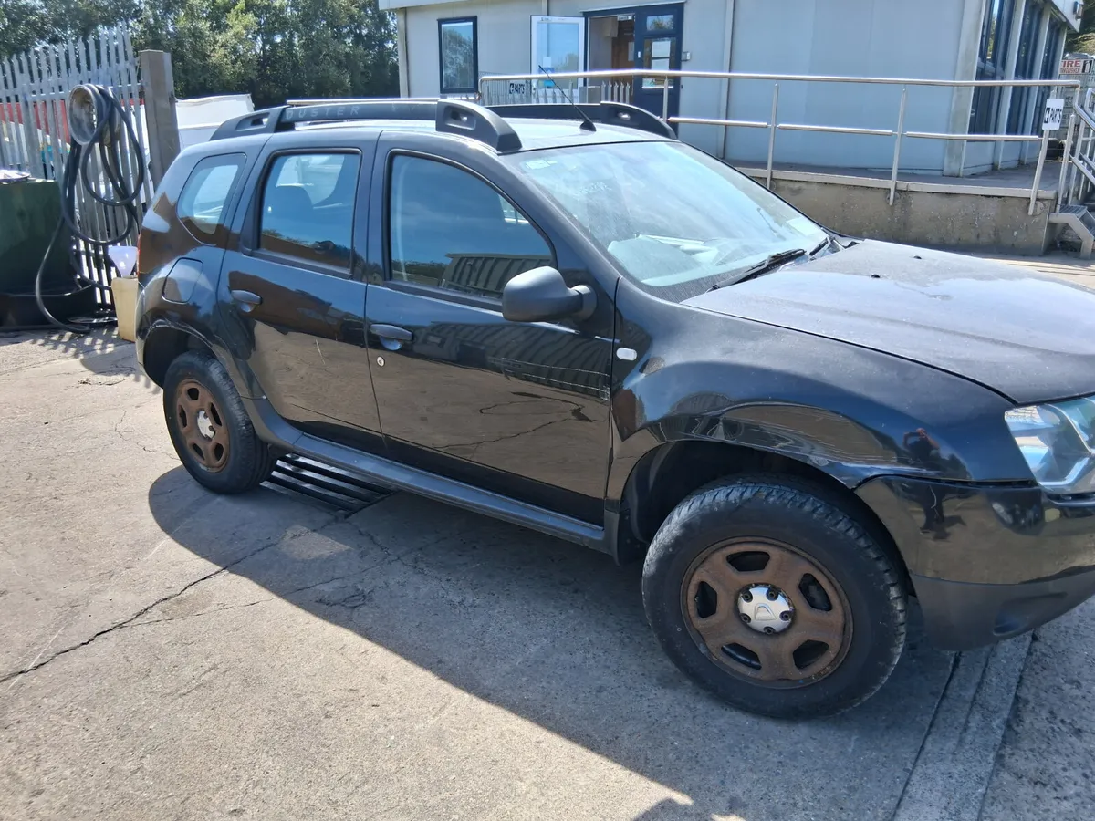 2017 DACIA DUSTER 1.5 dci (for parts only) - Image 3