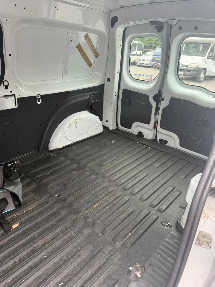 Renault Kangoo 2020 - Image 4