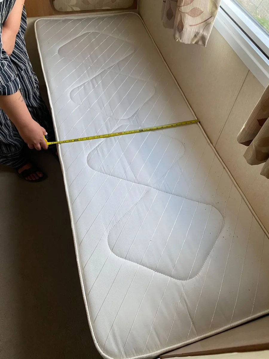 FREE double and single mattresses + frames - Image 4