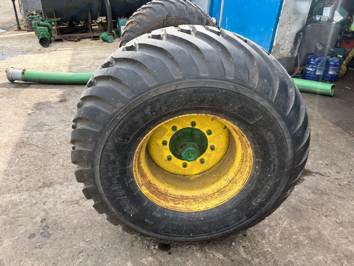 Tanker wheels 550 /60-22.5 - Image 3