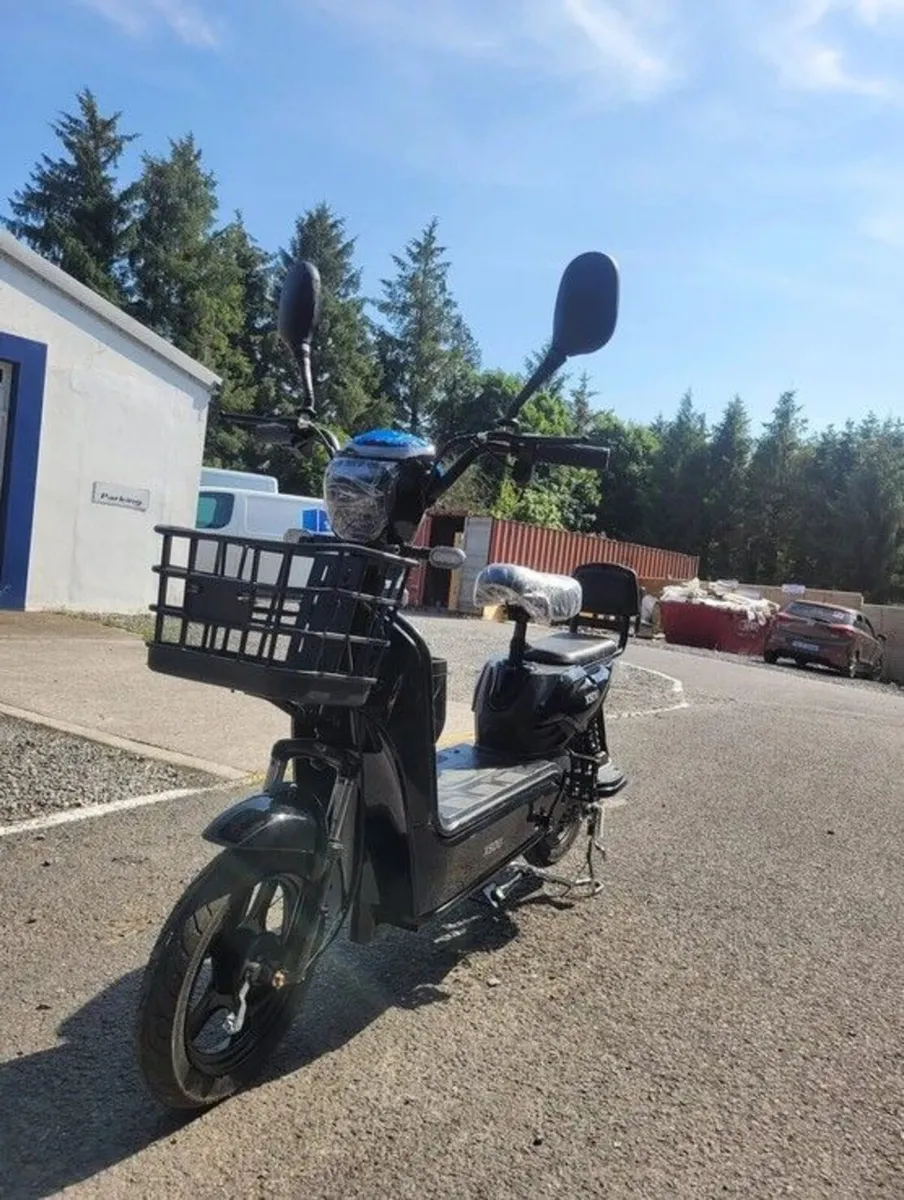 E-Moped Electric Bike - Image 1