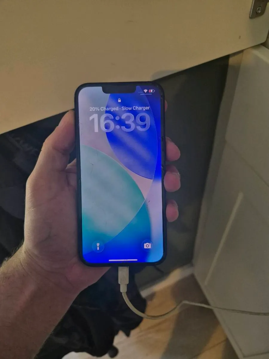 Iphone 13 - Image 1