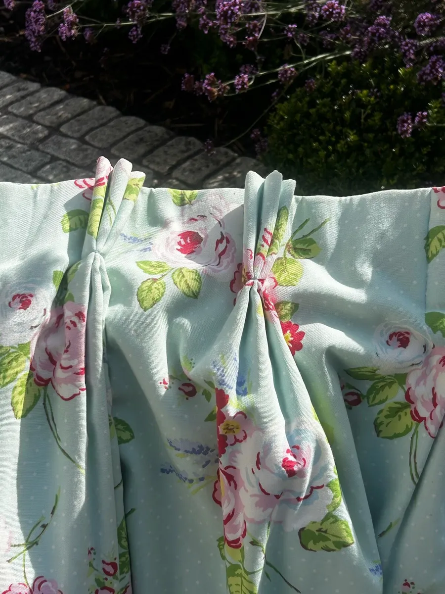 Bedroom curtains - Image 2