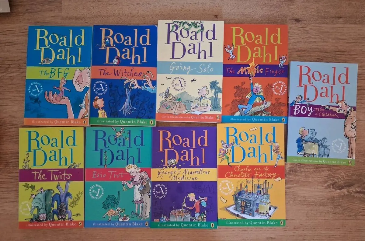 Children's books. - Image 2