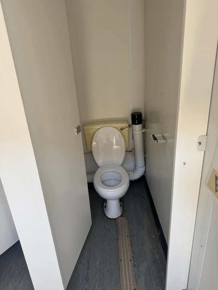 Toilet Shower & Disabled Block 32x10 – #119 - Image 3