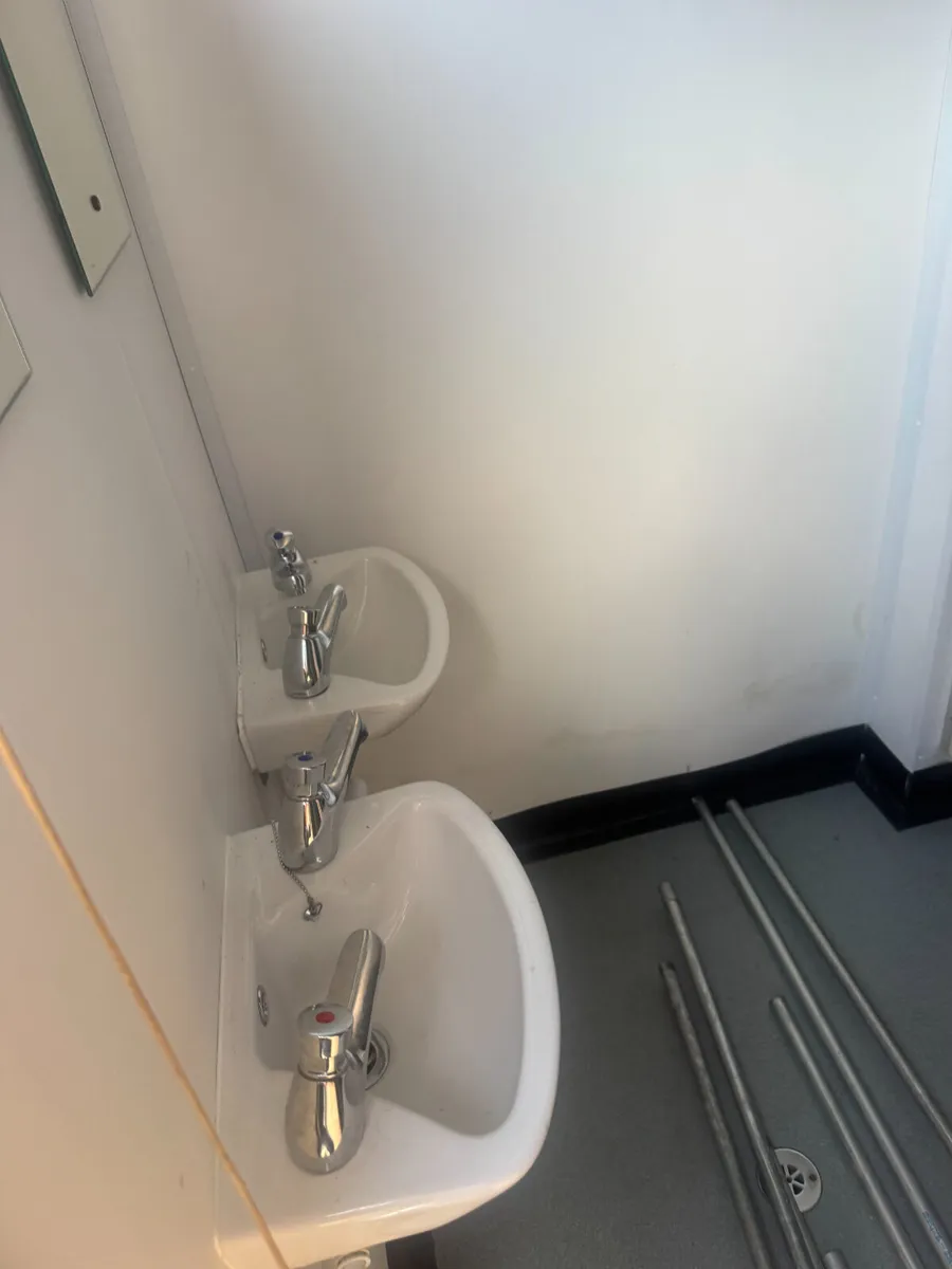 2024 6 Shower Block – Male/Female – Stock #120 - Image 2