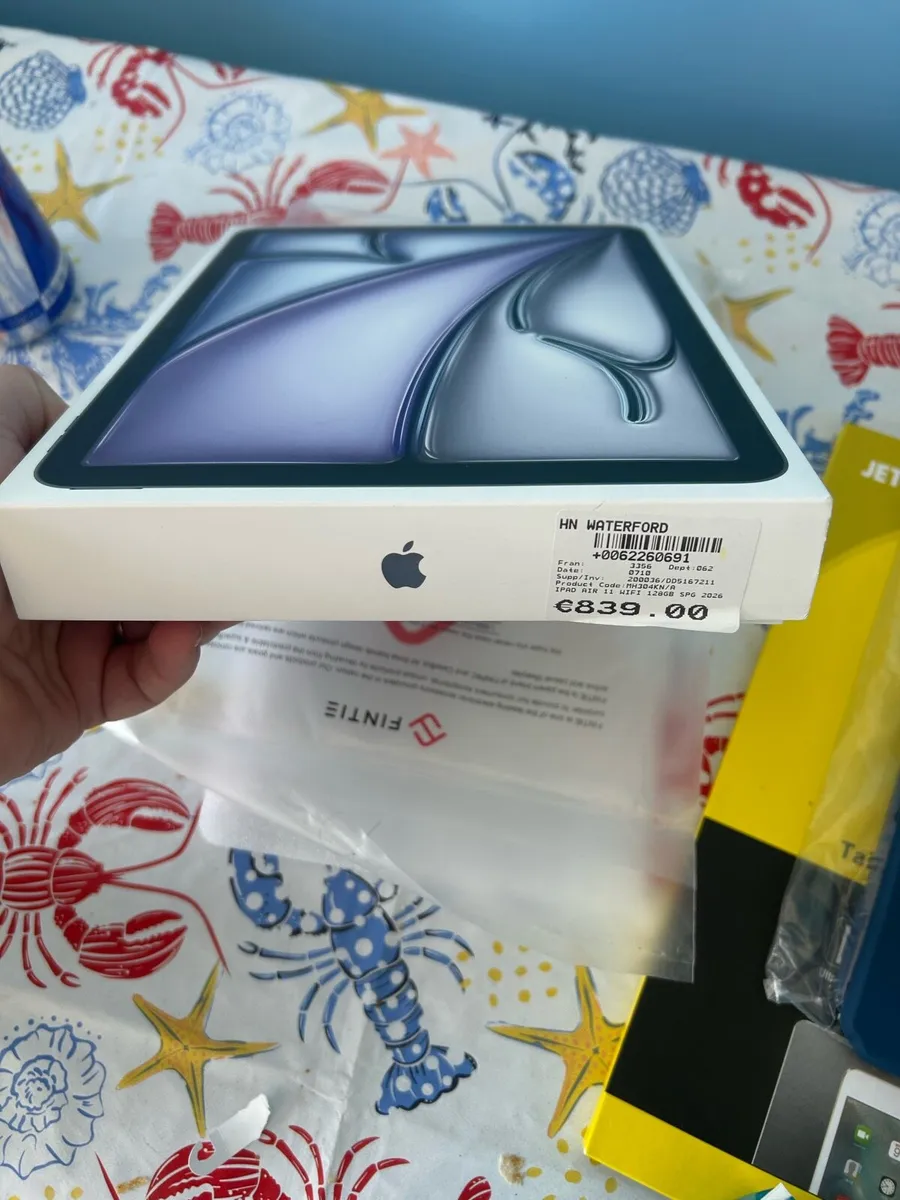 iPad Air M4 - Image 2