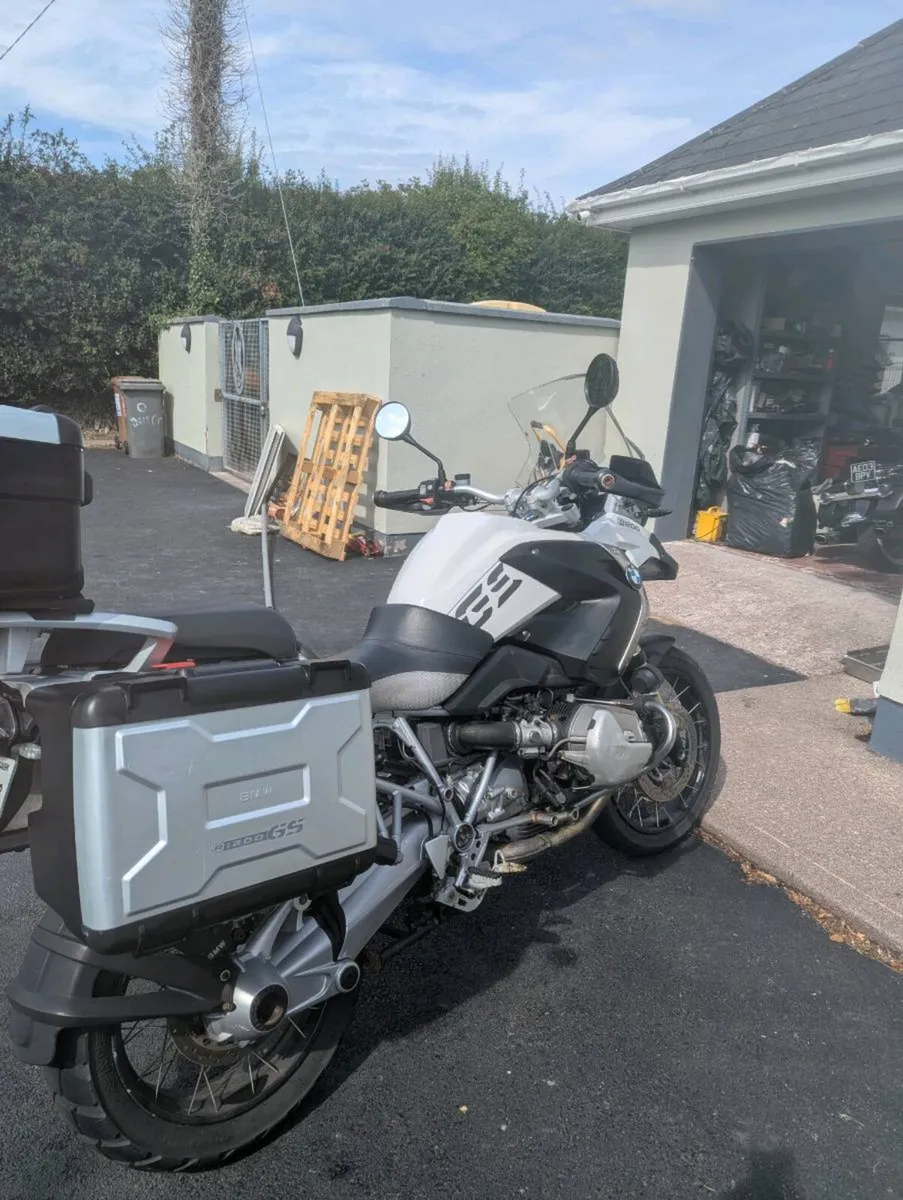 Motorcycle - Image 2