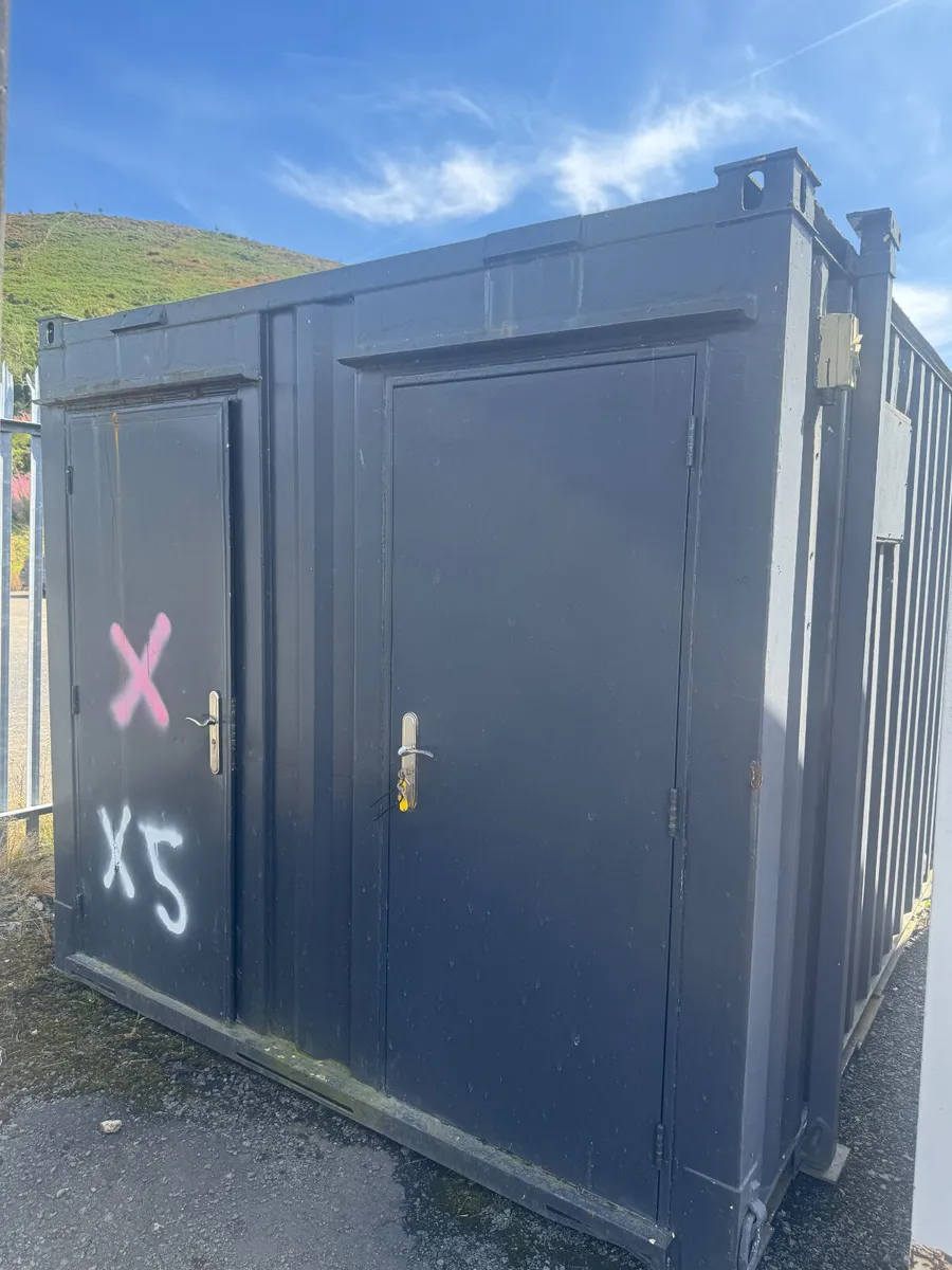 Toilet & Disabled Welfare Block 16x10 – #123 - Image 1