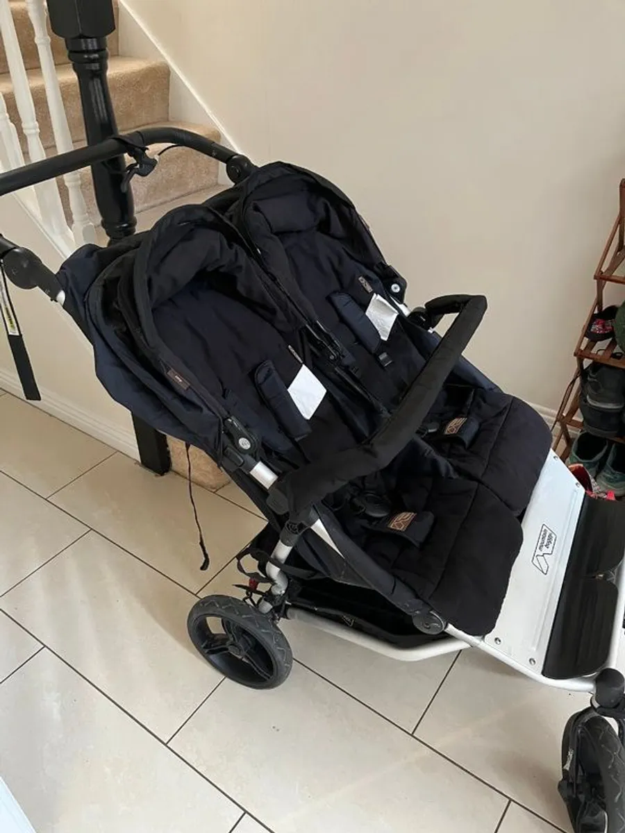 Mountain buggy Duet - Image 1