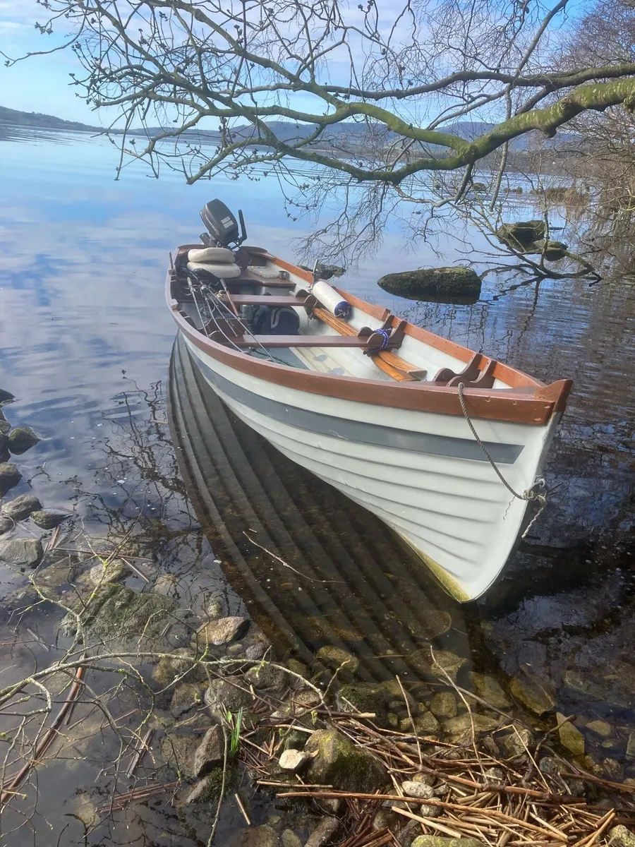 19 ft Burke Lake boat and engine. - Image 1