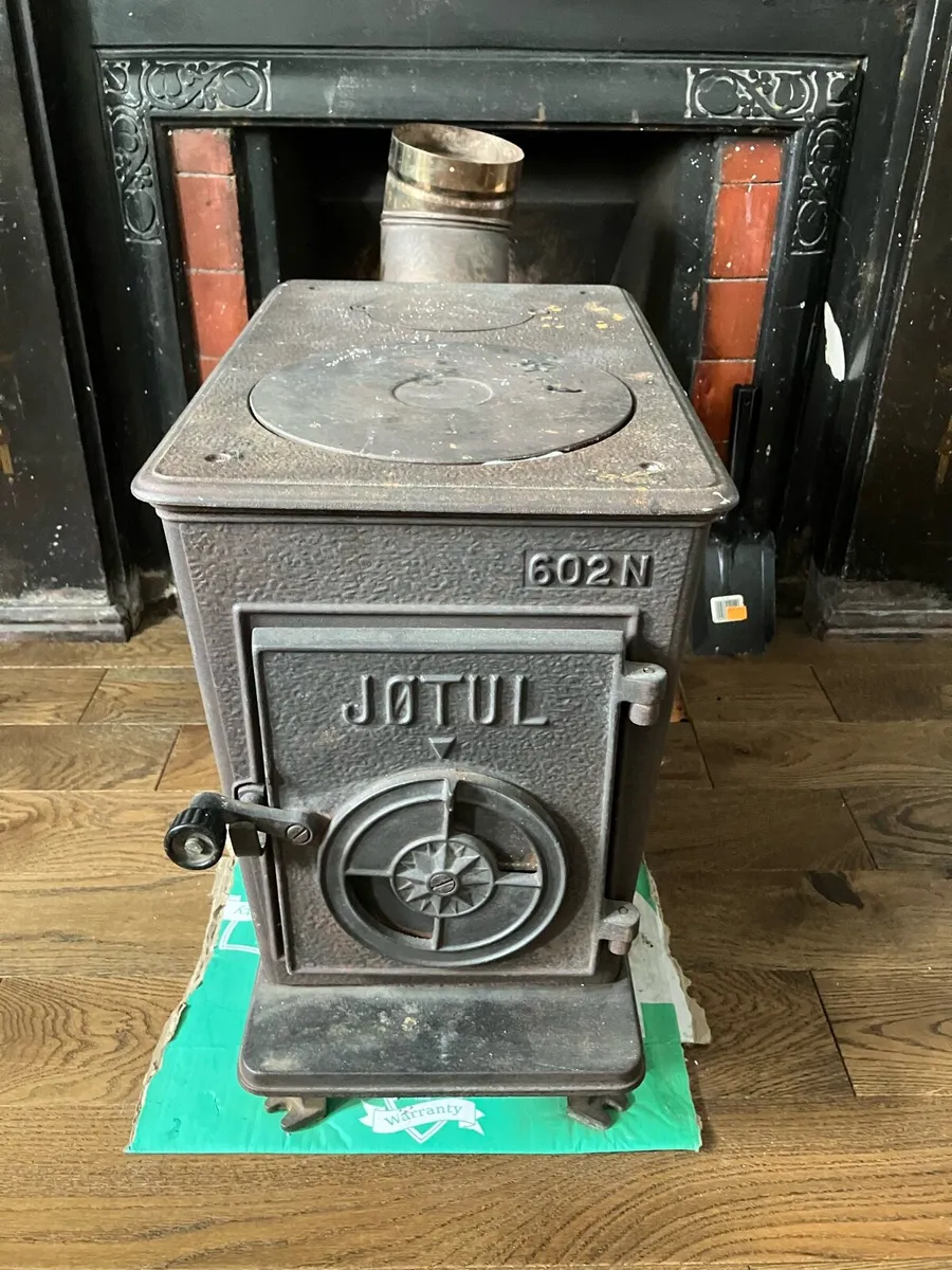 Jotul Wood Burning Stove - Image 2