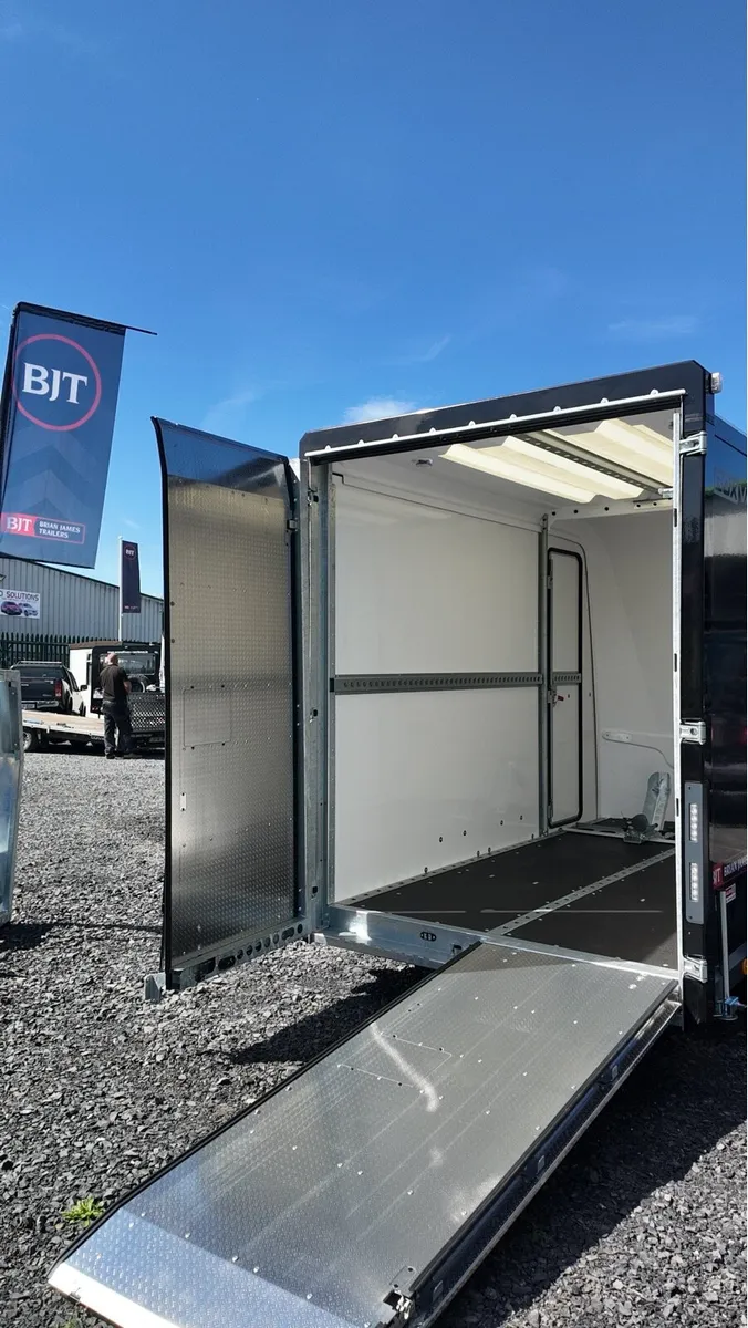 Brian James Box Van 3m x 1.6m Black | In Stock - Image 4