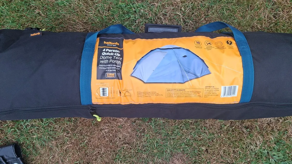 Camping essentials bundle - Image 1