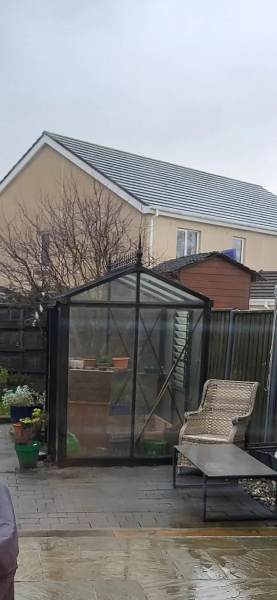 Green house - Image 3