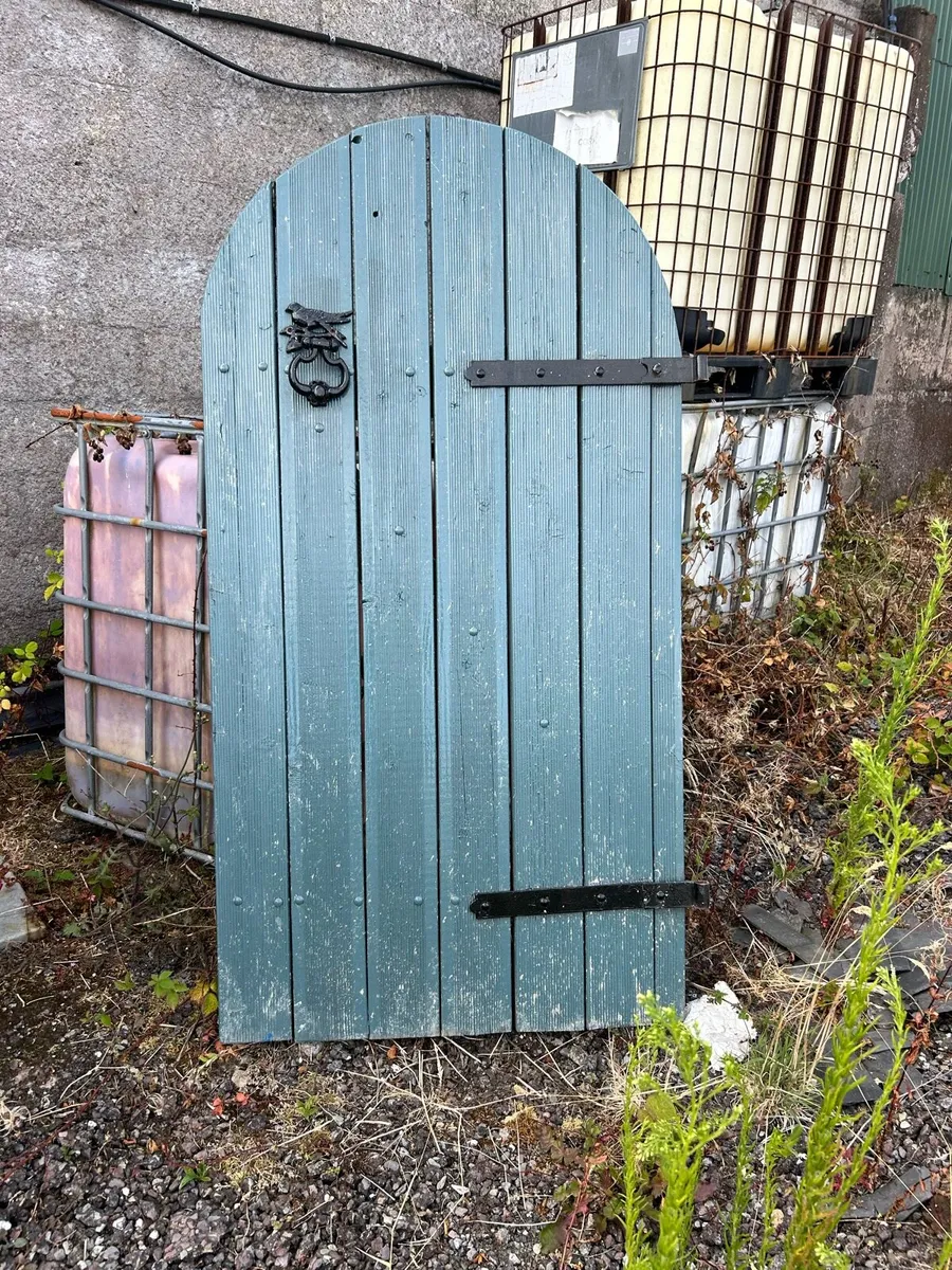 Timber Gate - Image 1