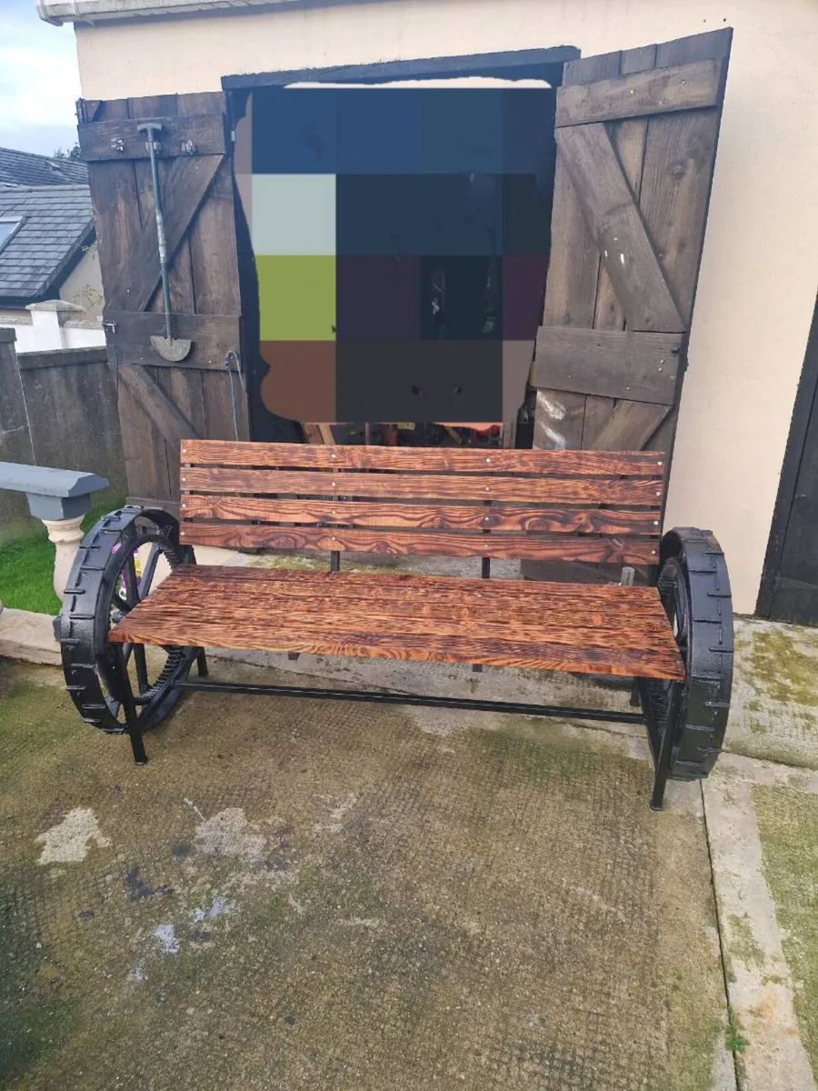 Garden bench Cast iron wheels - Image 3