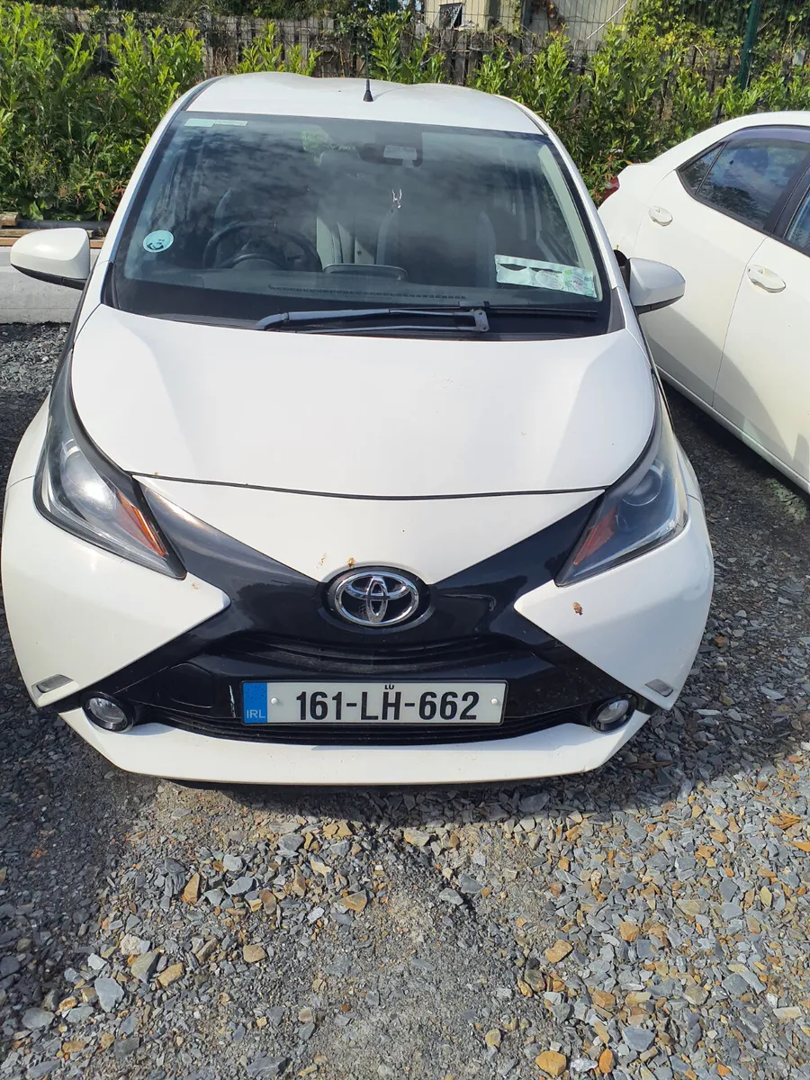 Toyota Aygo 2016 driving - Image 1