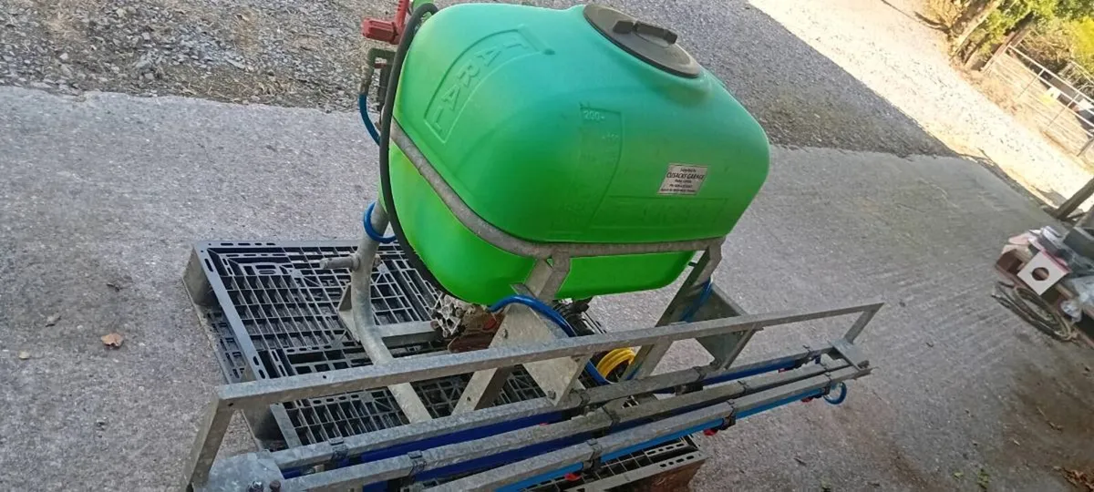 ⭐️look⭐️Taral 200 Litre Sprayer As New⭐️ - Image 4