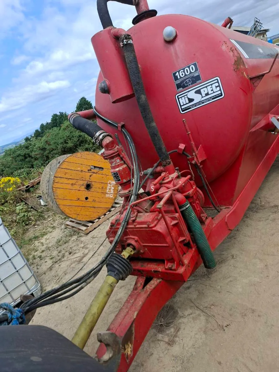 Hi spec tanker with raingun - Image 3