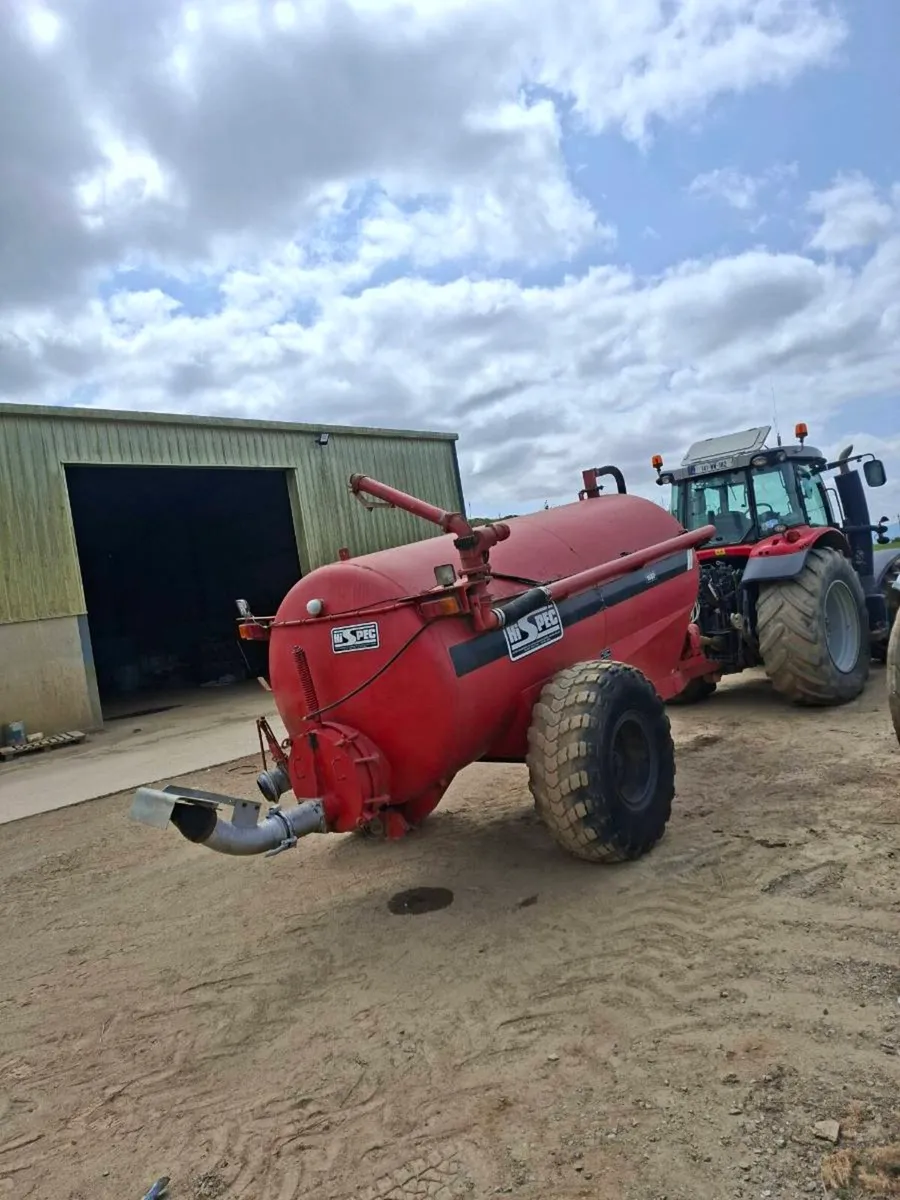 Hi spec tanker with raingun - Image 4