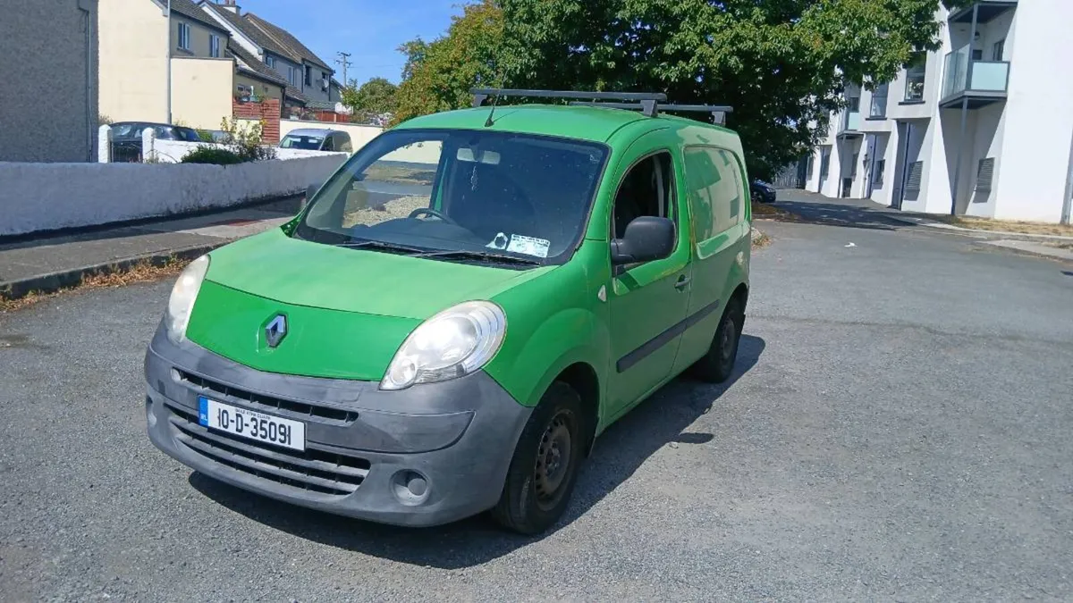 2010 renault kangoo cvrt & tax - Image 2