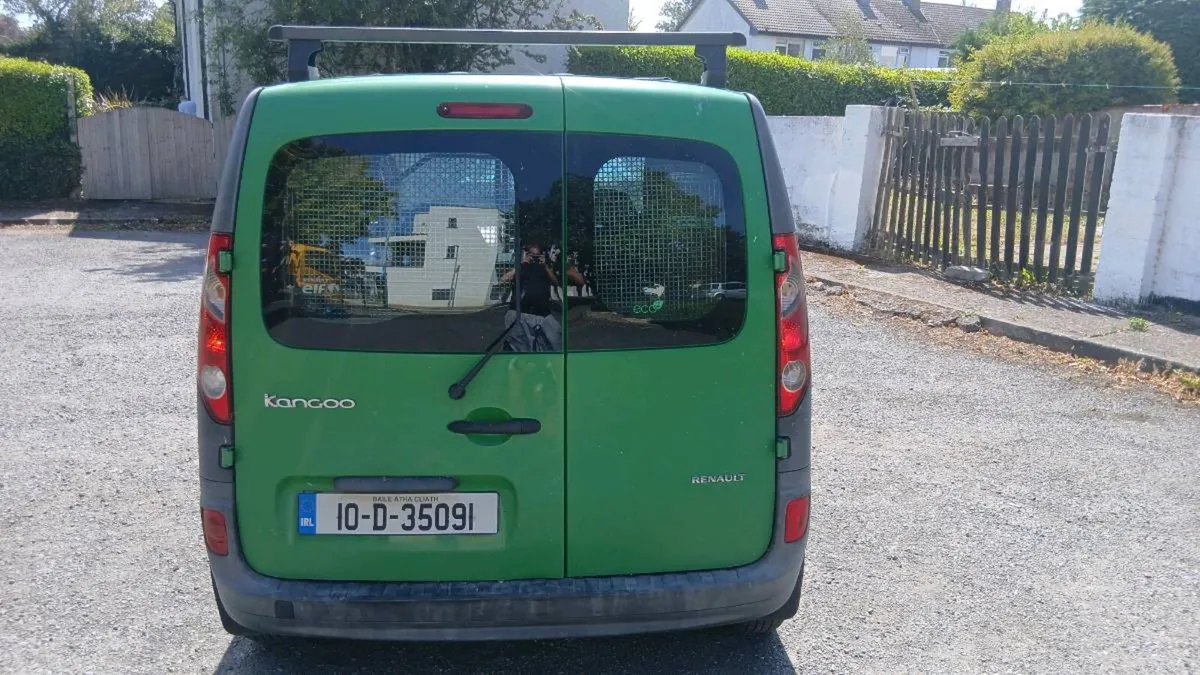 2010 renault kangoo cvrt & tax - Image 4