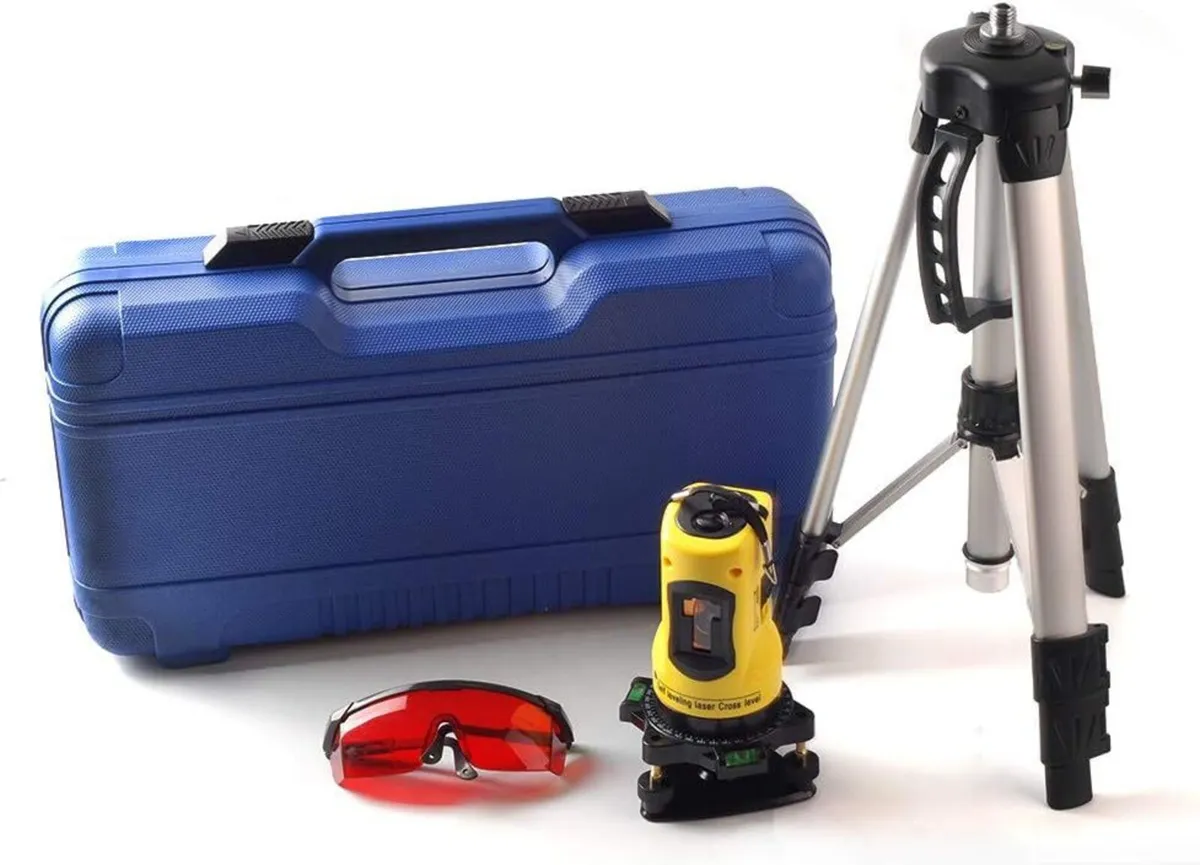 360° Self-Leveling Cross-Line Laser Level - Image 1