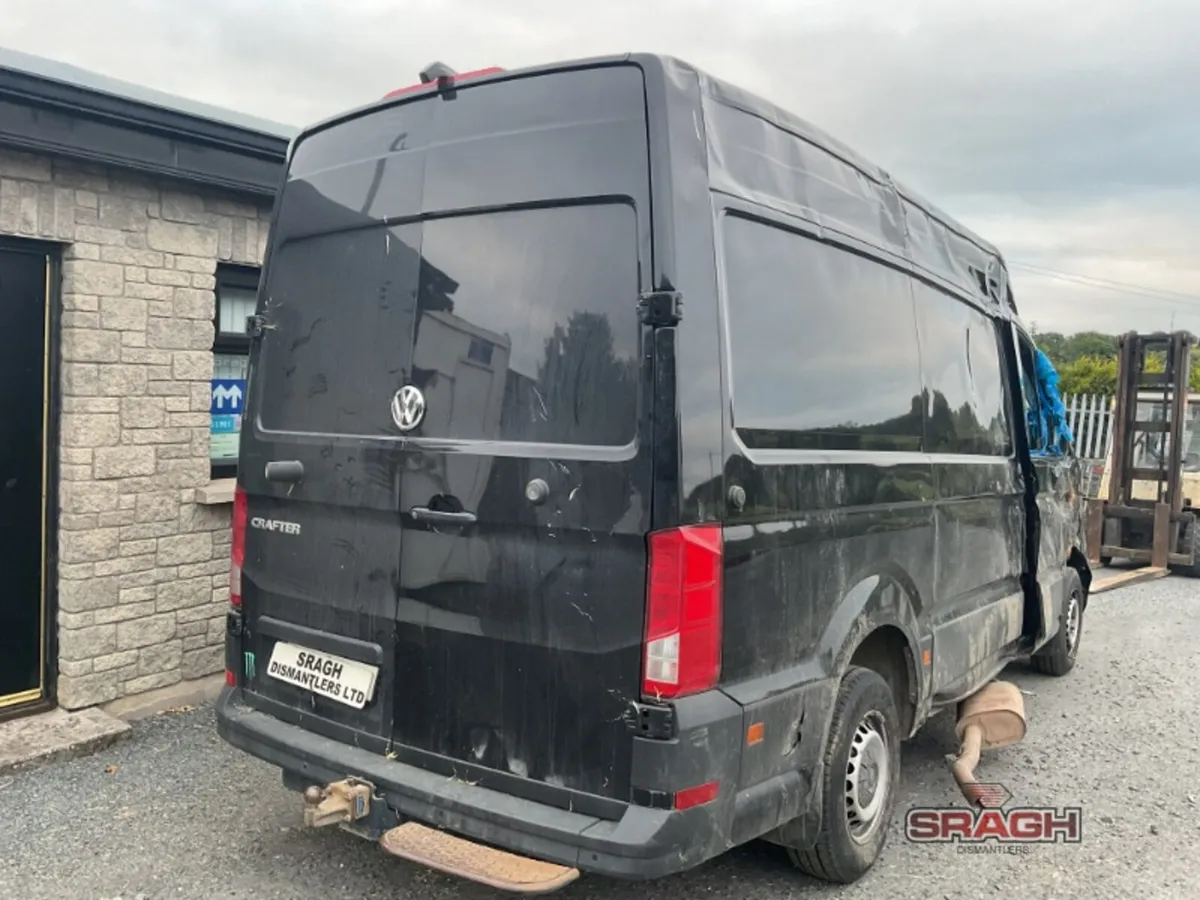 2021 VOLKSWAGEN CRAFTER - Image 4