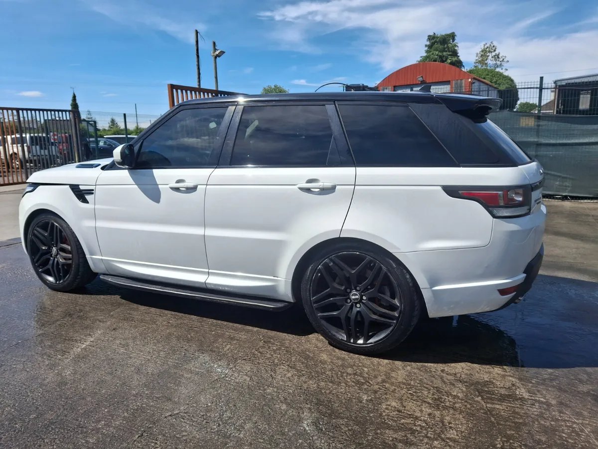162 Range Rover Sport  3.0V6 HSE - Image 4