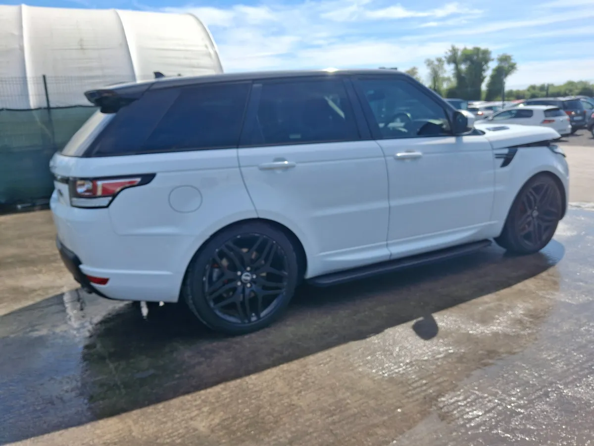 162 Range Rover Sport  3.0V6 HSE - Image 3