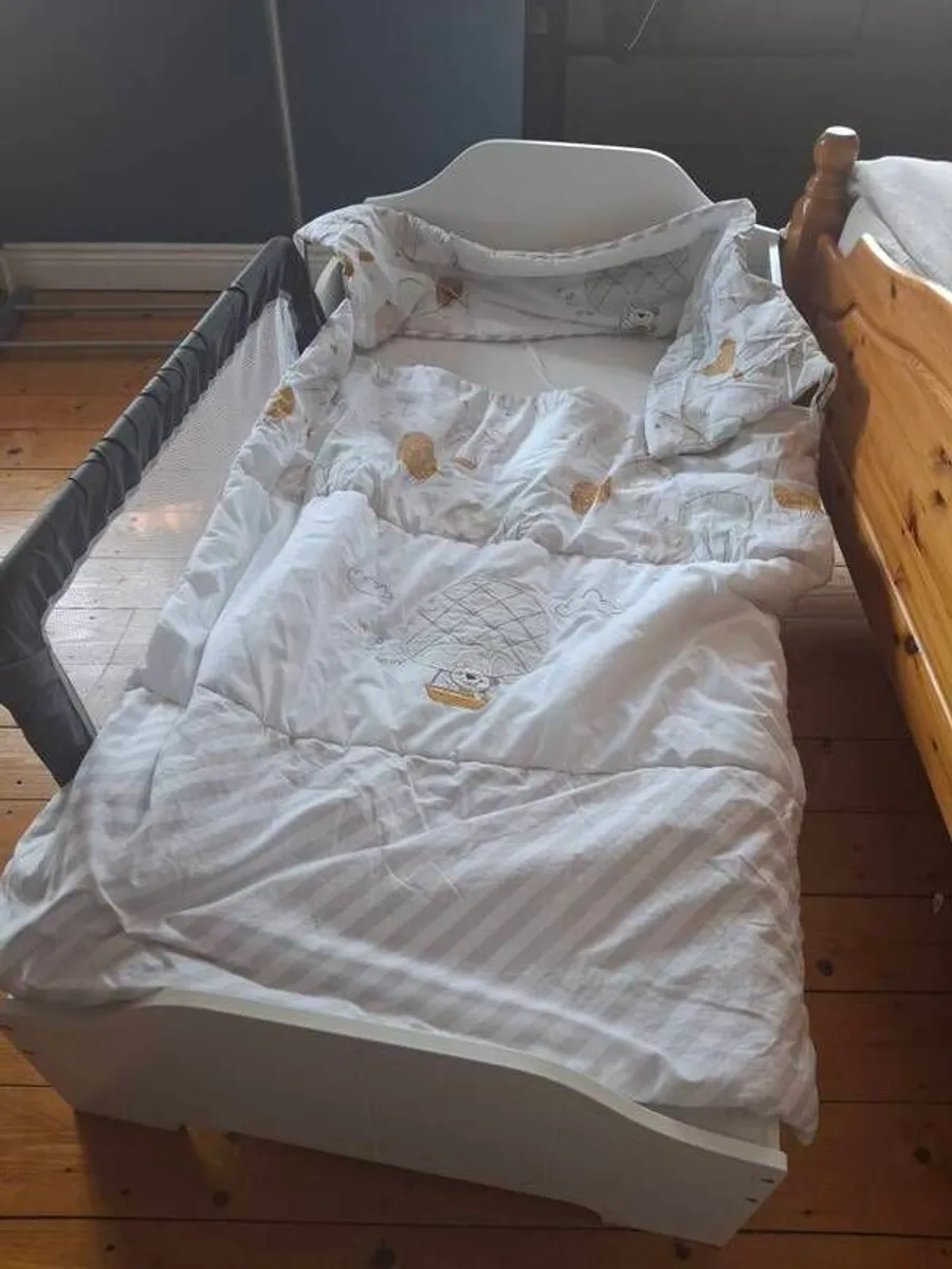 Bed - Image 3