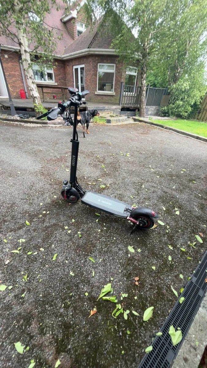 Kugoo m4 pro E-scooter - Image 1