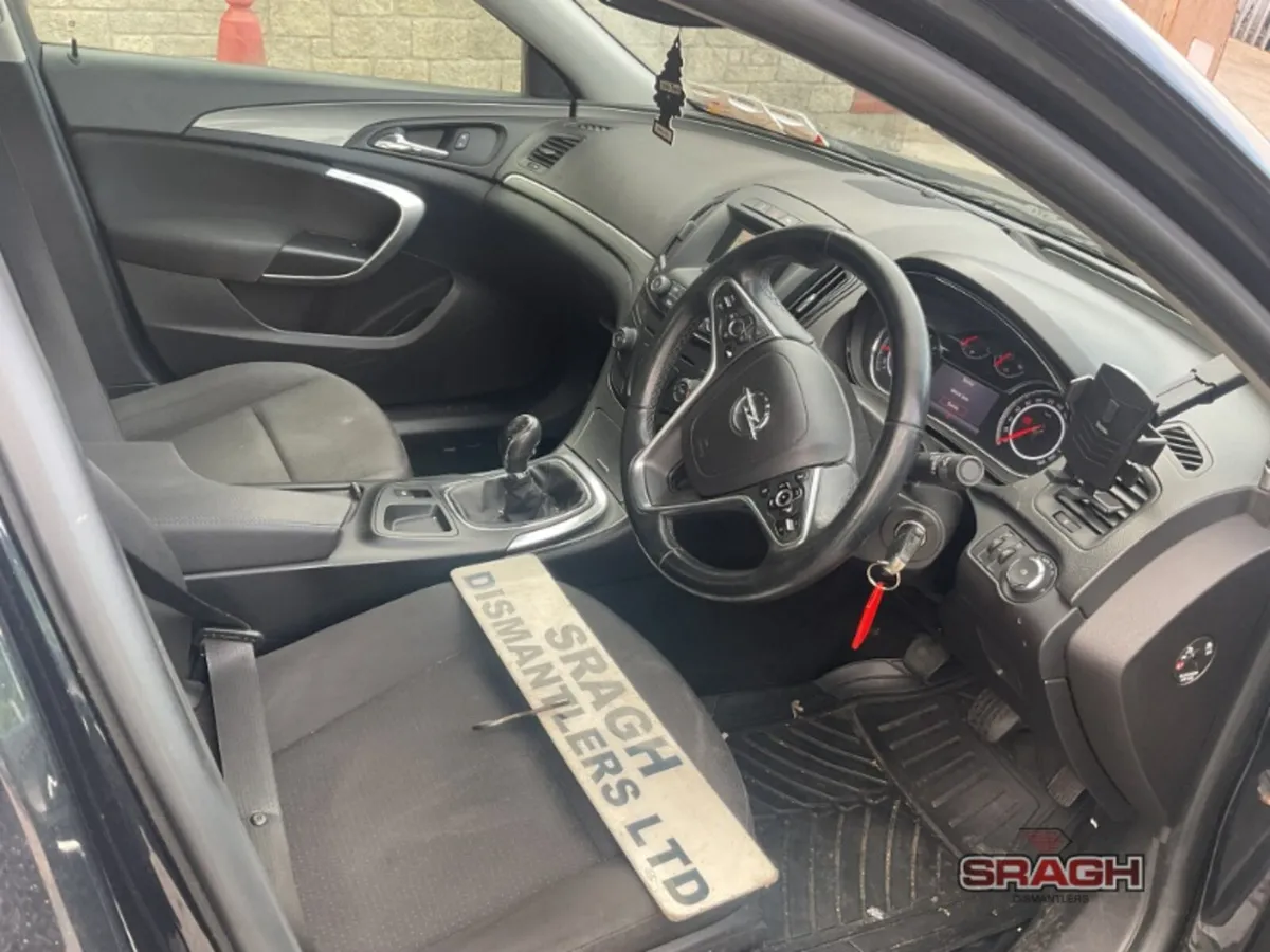 OPEL INSIGNIA COLLECTION - Image 3