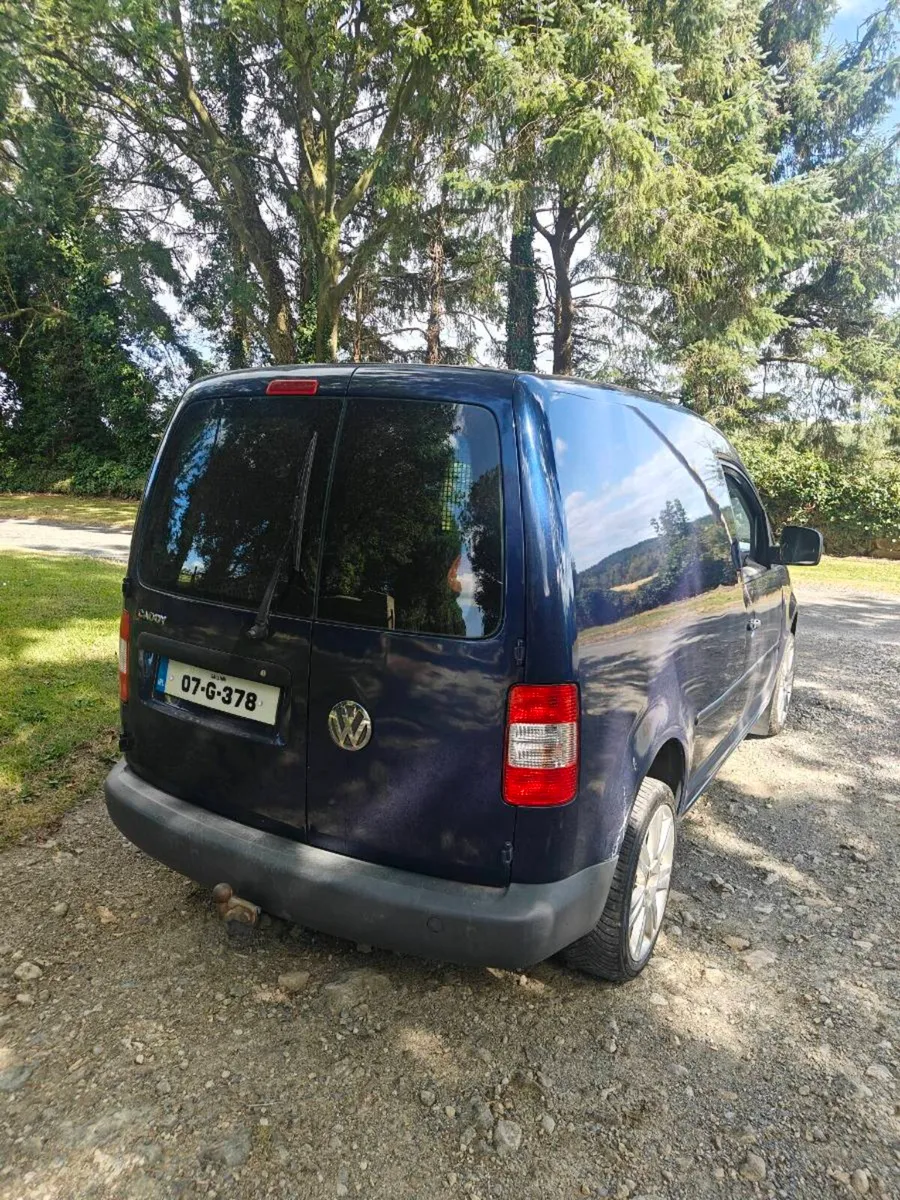 Volkswagen caddy Tax and Test - Image 3