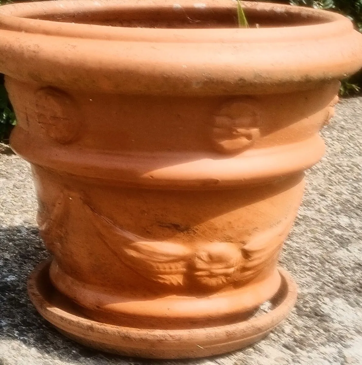 Vintage Terracotta Large Garden Pot - Image 3