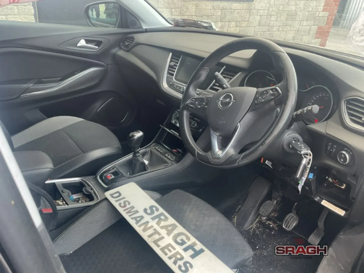 OPEL GRANDLAND Collection - Image 3