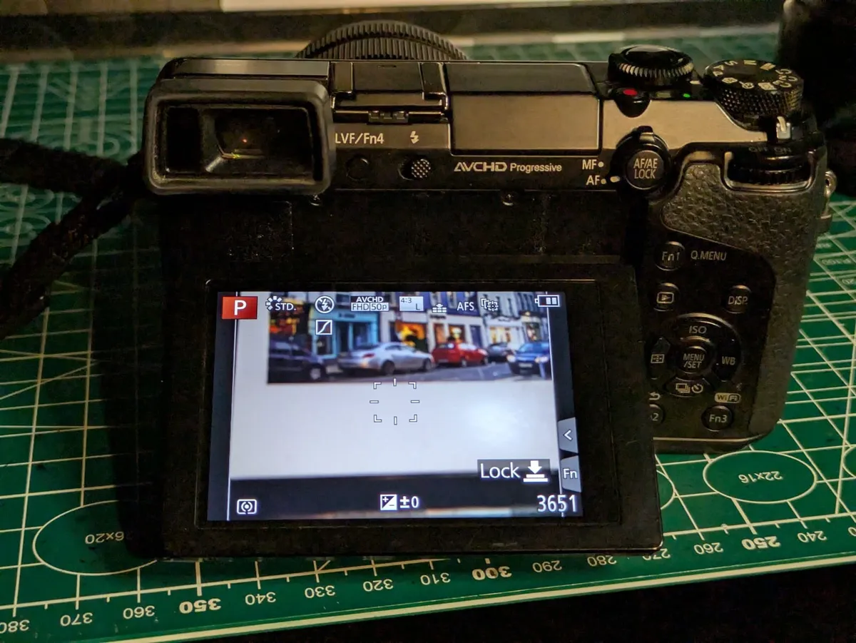 Panasonic Lumix GX7 camera - Image 4
