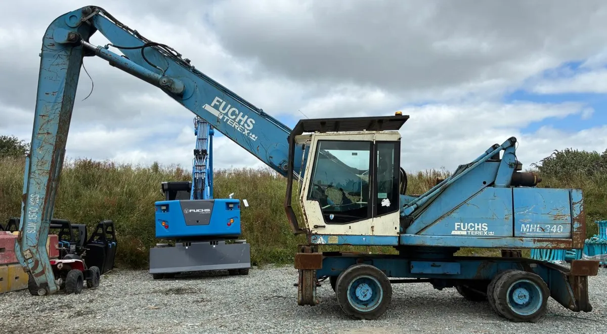 Fuchs MHL 340 - Image 1