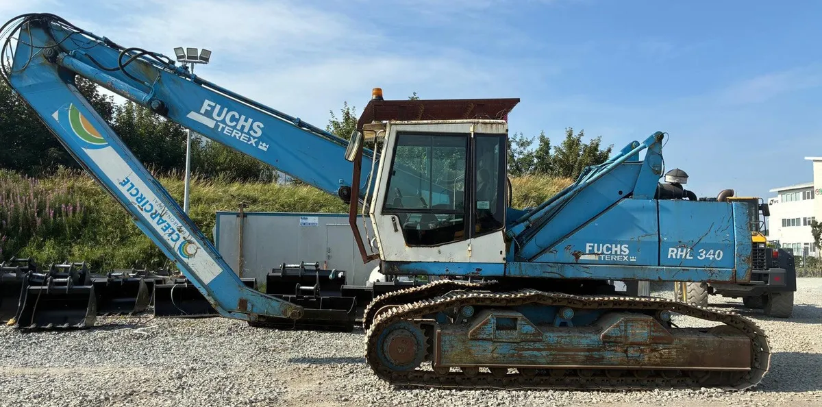 Fuchs RHL340 - Image 1