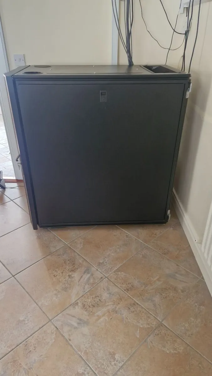 Server rack / Comms Cabinet - Image 1