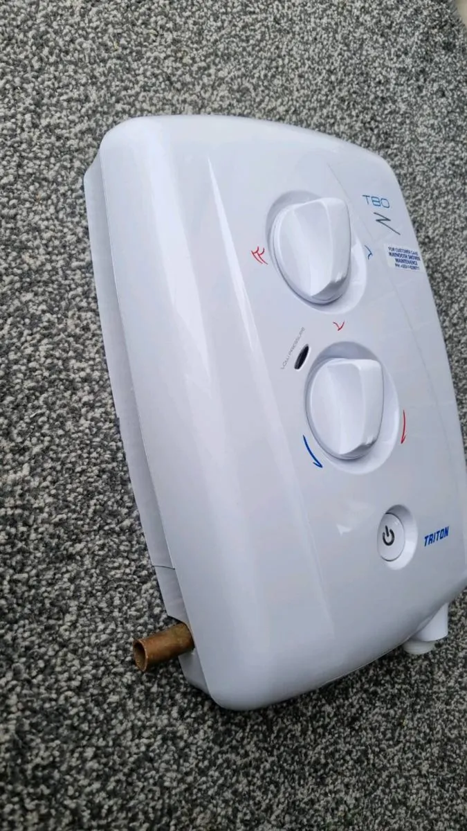 Triton T80z Electric Shower - Image 2