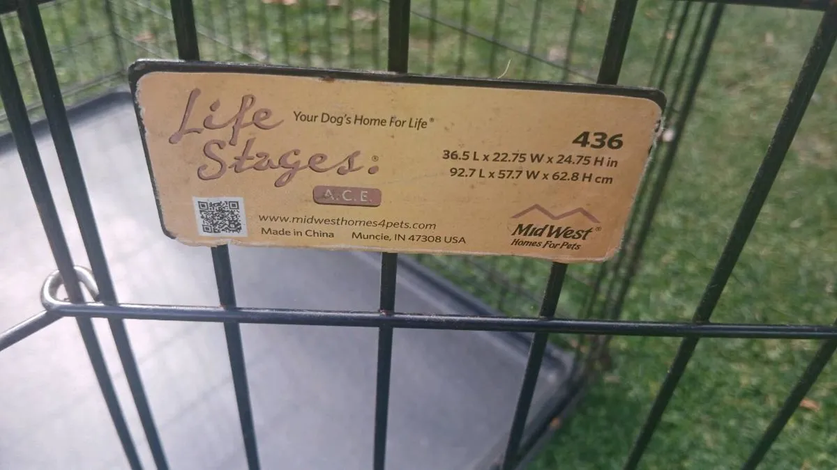 Dog crate - Image 2