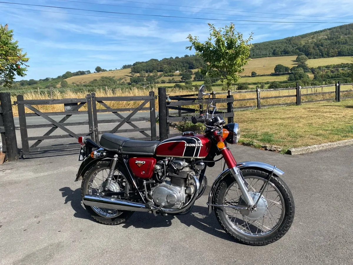 Honda CB250K4 - Image 2