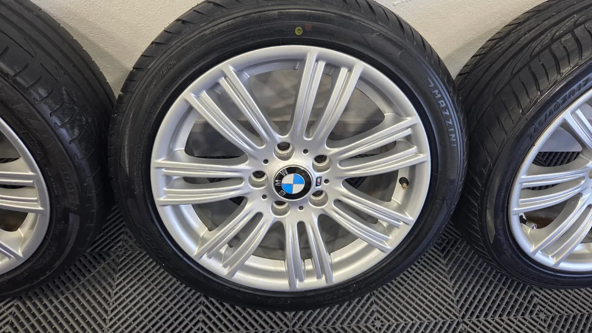 BMW 1 Series 17" M Sport Alloys - Image 4